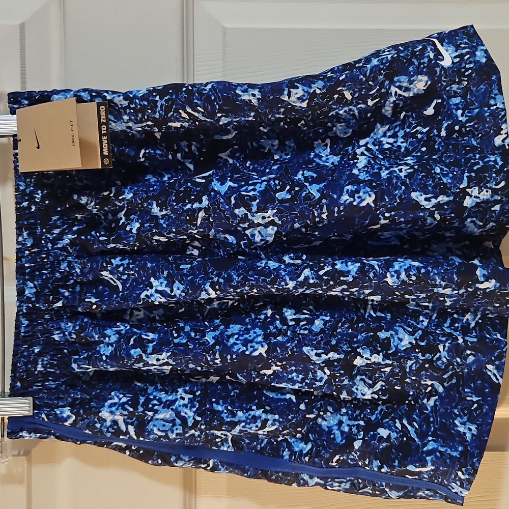 Nike Boys’ Multi Printed Shorts: BLUE: NEW WITH TAGS: SIZE LARGE
